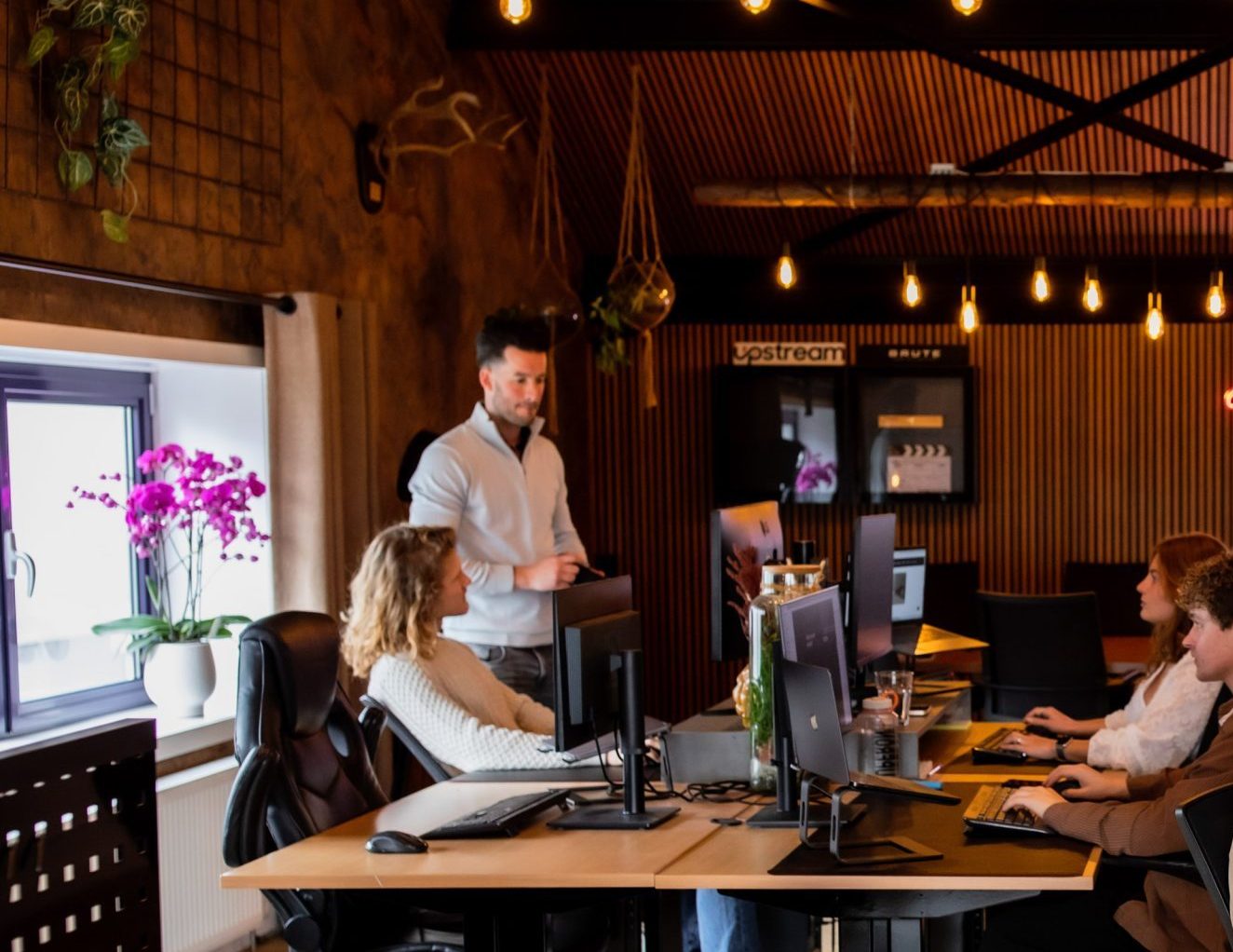 Full service marketingbureau voor Den Haag Upstream Marketing
